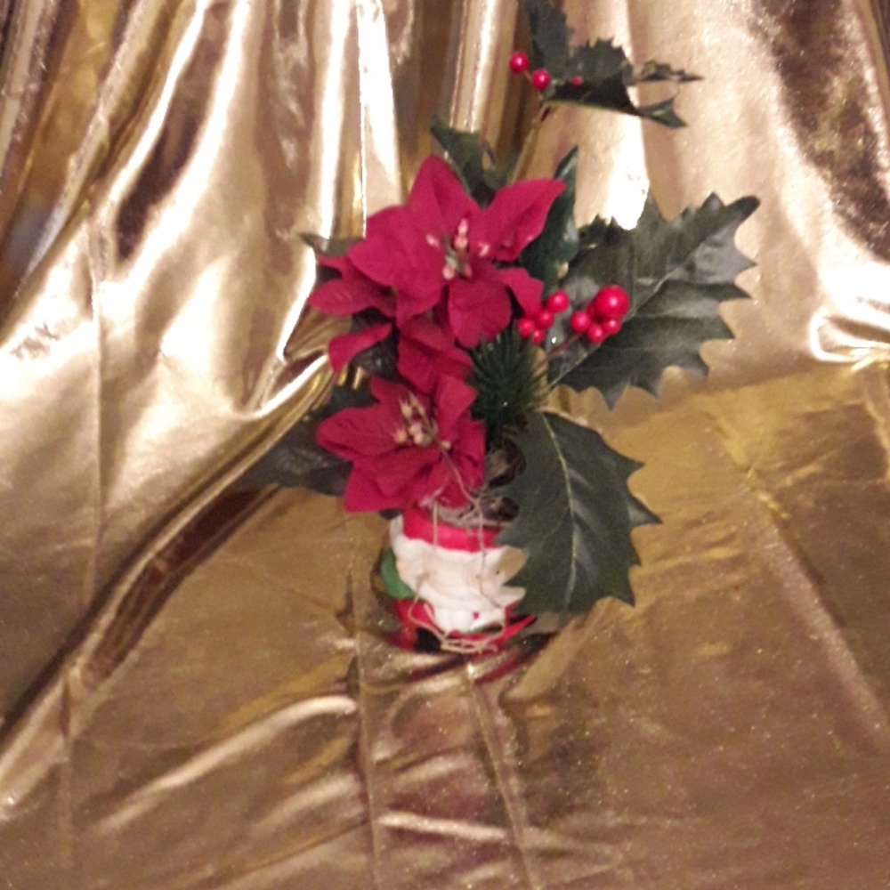 santa center piece